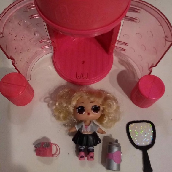 Lol surprise dolls (scroll for more*) - Picture 16 of 16